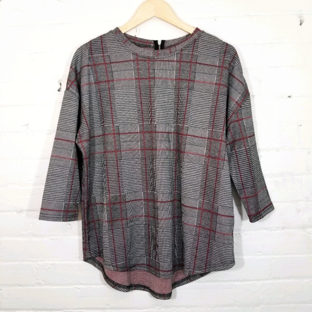 Primark-  Plaid Blouse - Small